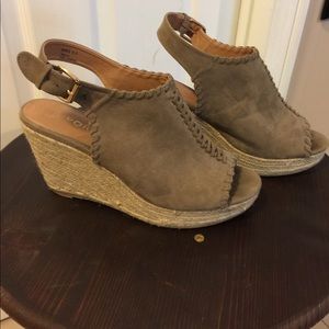 Size 9.5 gray/tan wedges with adjustable straps